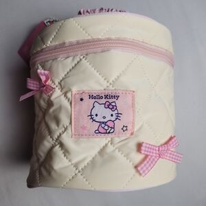 NWT Hello Kitty Sanrio Makeup Case Cream & Pink